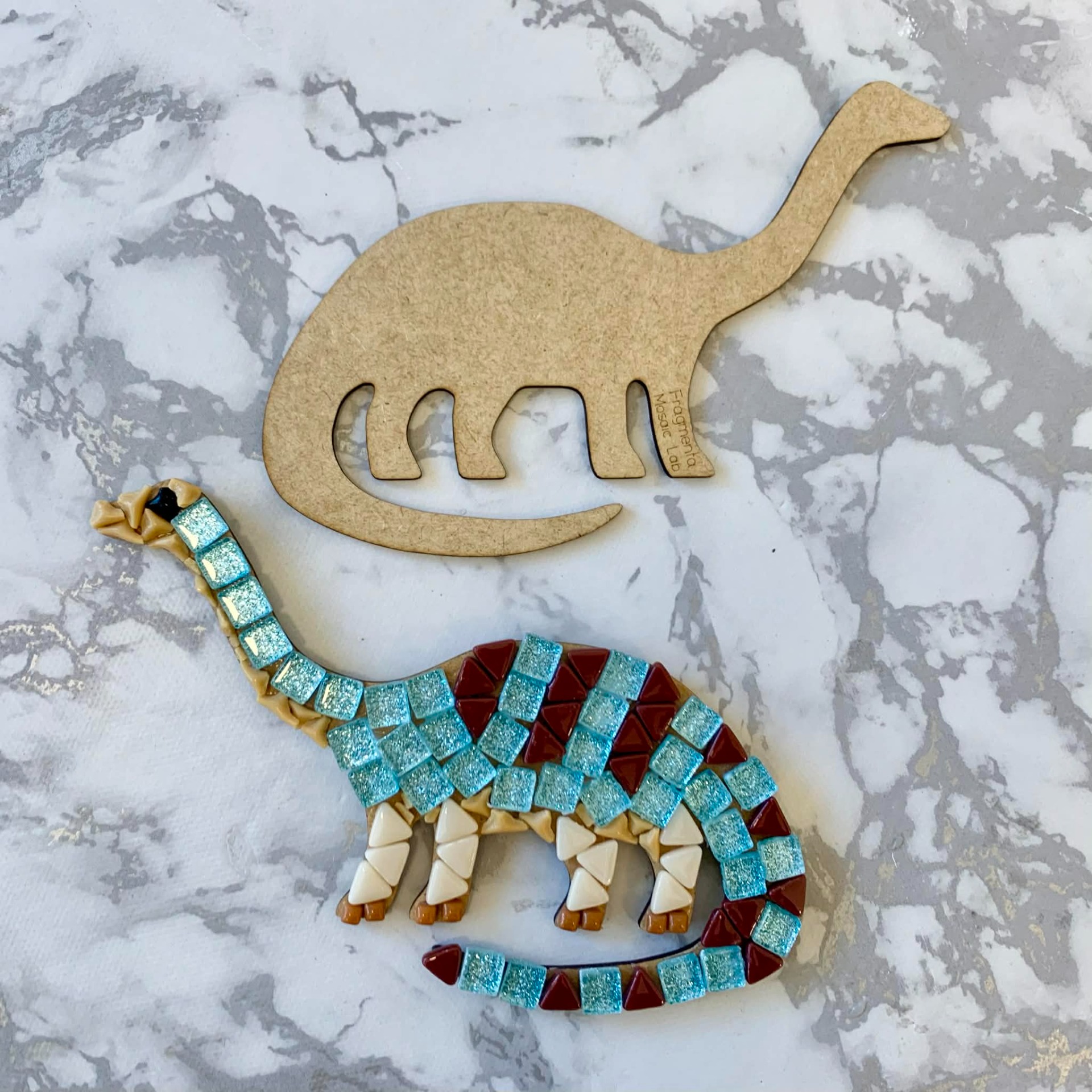 Langhalset dino